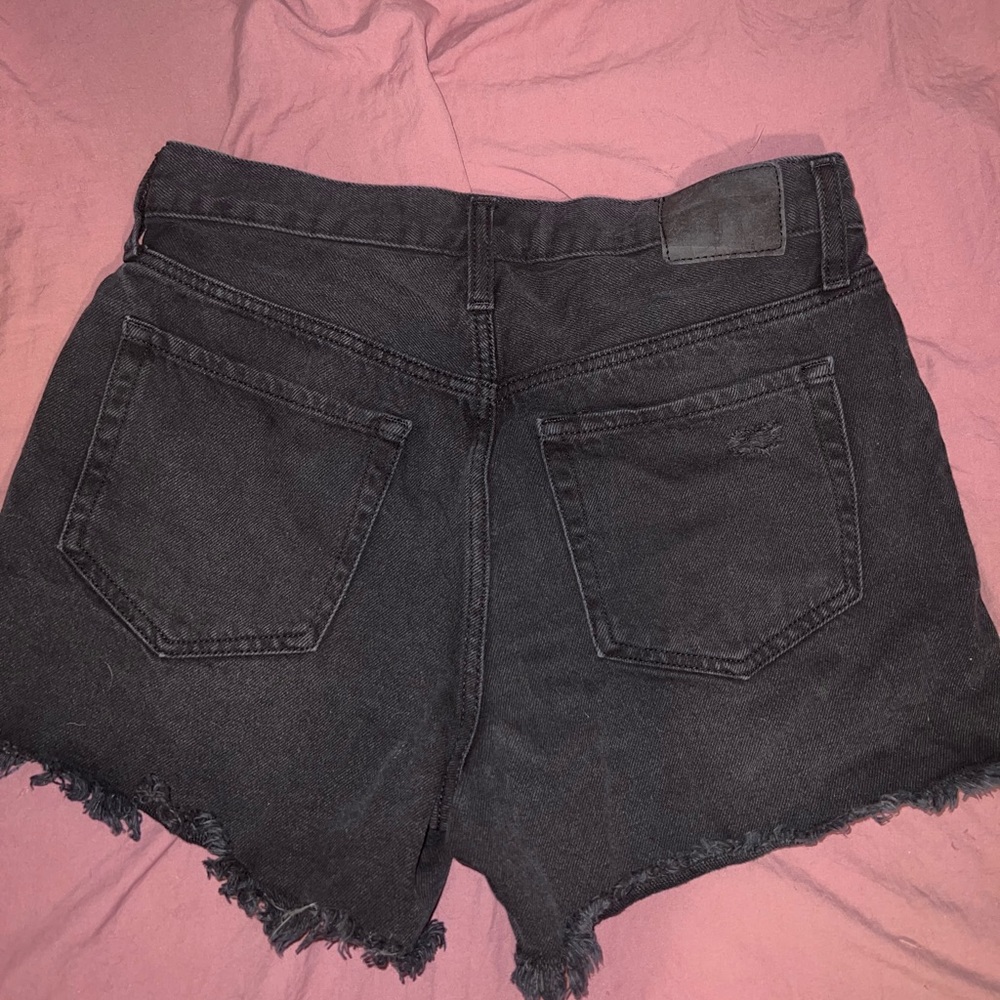 90s High rise cut off shorts